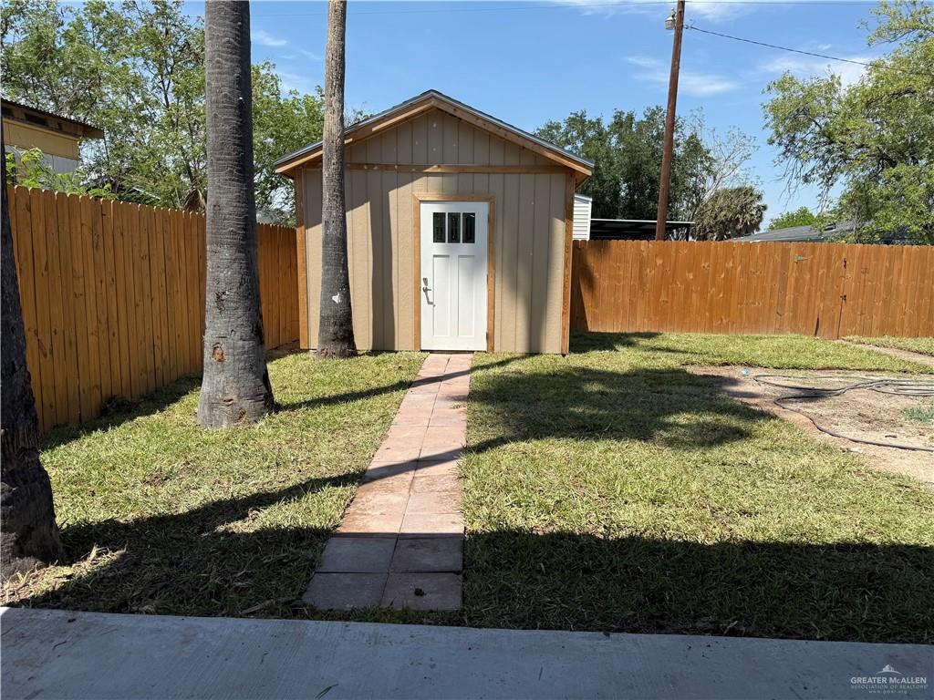 204 Lovely Way Avenue, Pharr, Texas image 14