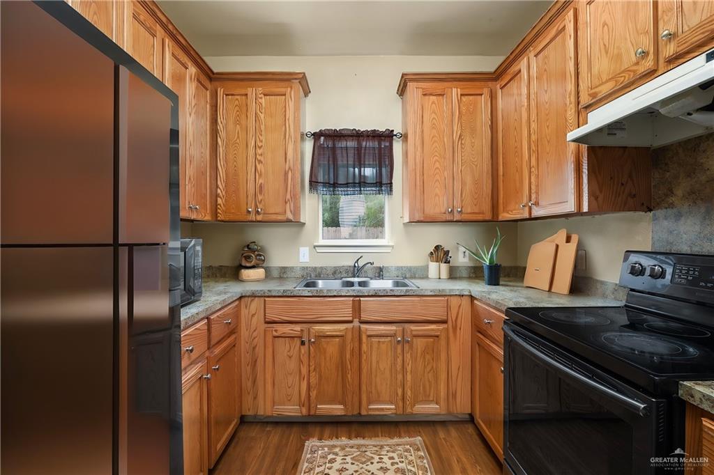 451 Serg Loop, Alamo, Texas image 5