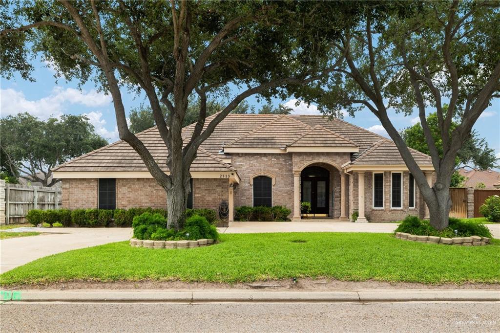 2513 Kings Drive, Edinburg, Texas image 1