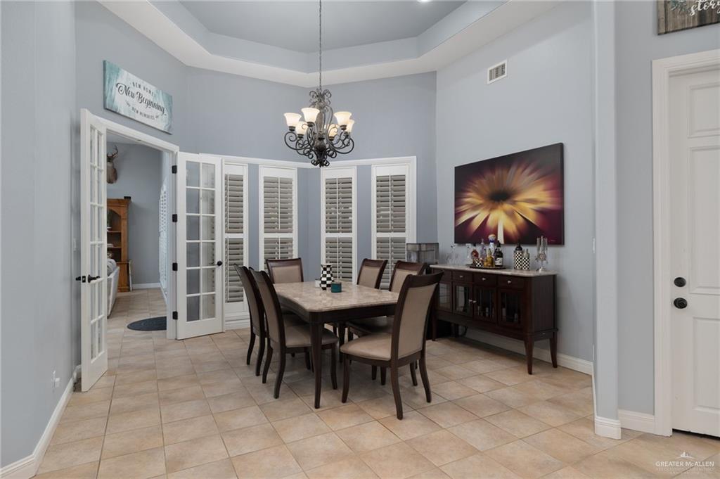 2513 Kings Drive, Edinburg, Texas image 5
