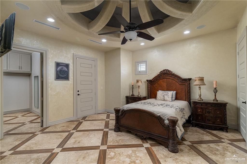 1205 Travis Street, Mission, Texas image 27