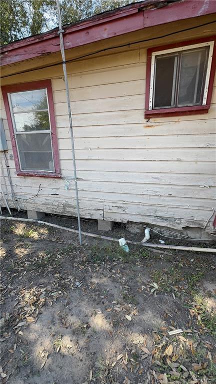 1002 Baize Avenue, Donna, Texas image 4