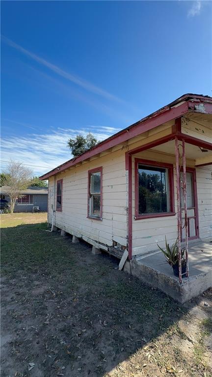 1002 Baize Avenue, Donna, Texas image 3