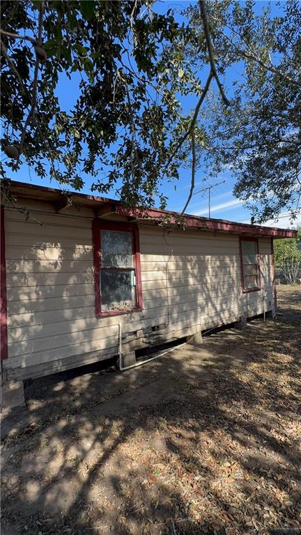 1002 Baize Avenue, Donna, Texas image 7