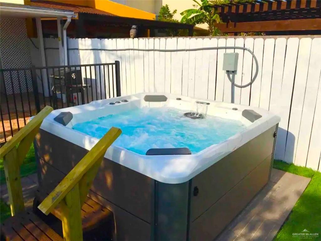 117B E Mezquite Street, South Padre Island, Texas image 32