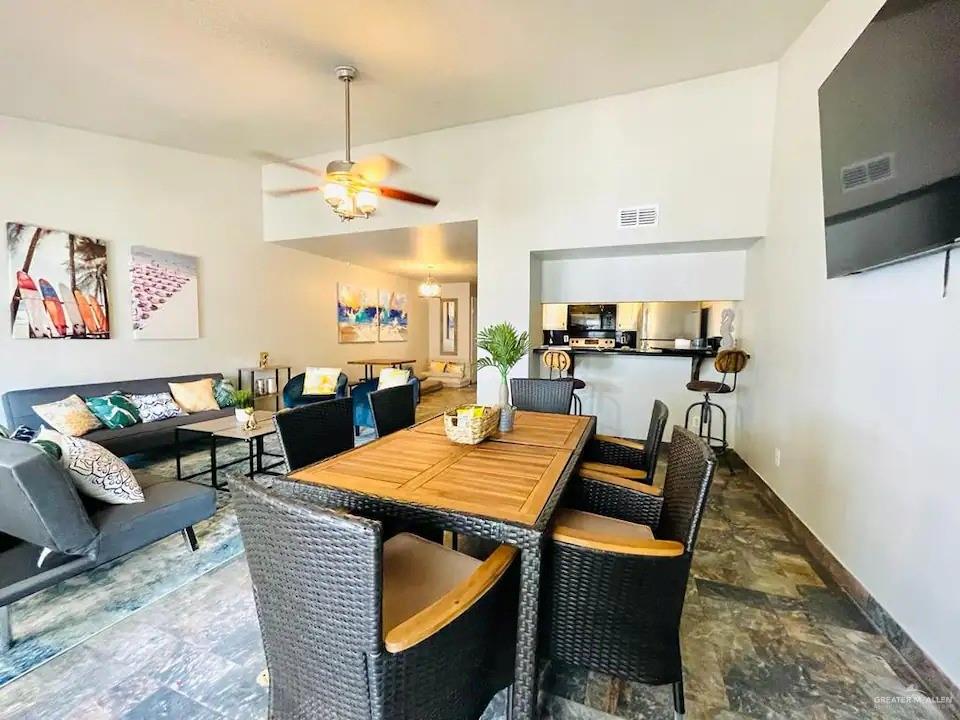 117B E Mezquite Street, South Padre Island, Texas image 2