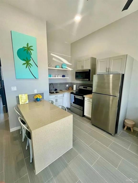 106 W Acapulco Street, South Padre Island, Texas image 4