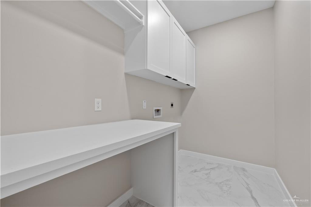 2113 Blue Sky Drive, Weslaco, Texas image 21
