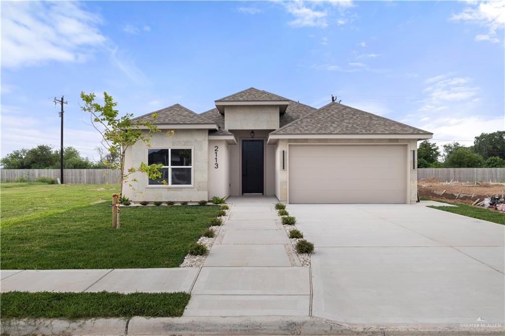 2113 Blue Sky Drive, Weslaco, Texas image 1