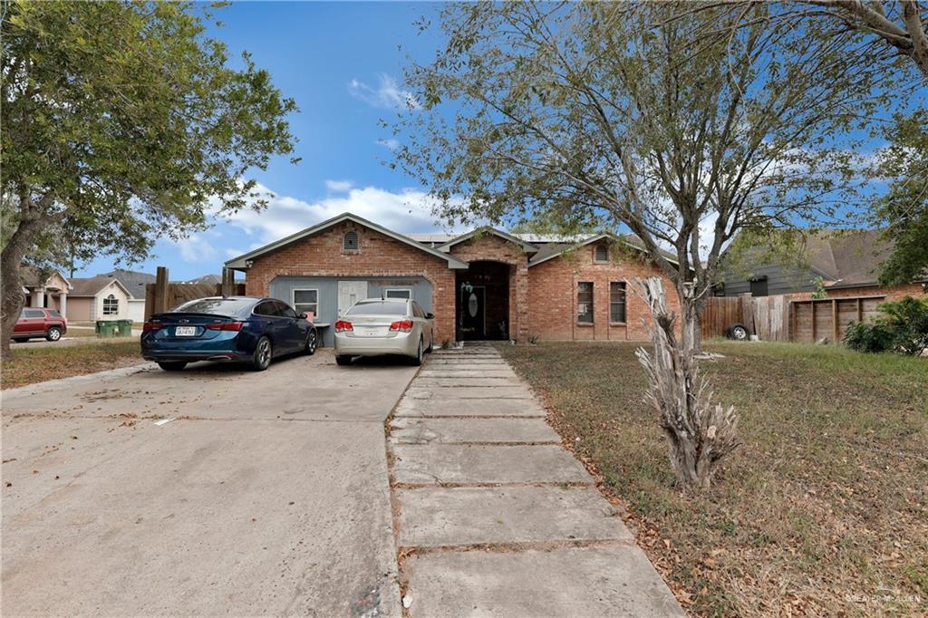 5098 La Carreta Trail, Brownsville, Texas image 2