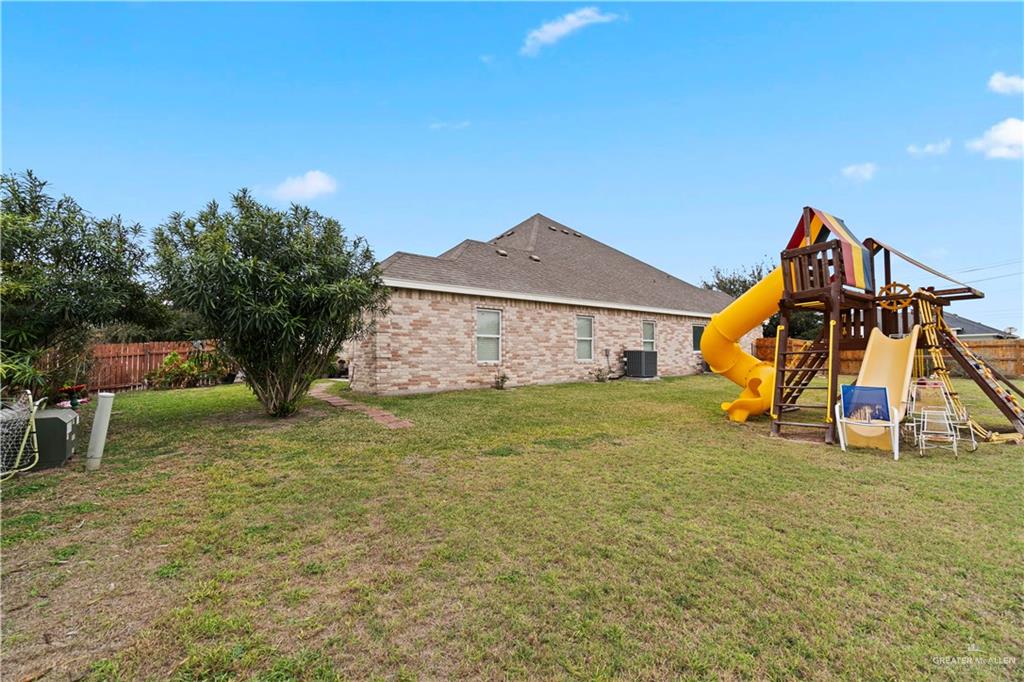 3213 Academy Avenue, Edinburg, Texas image 31