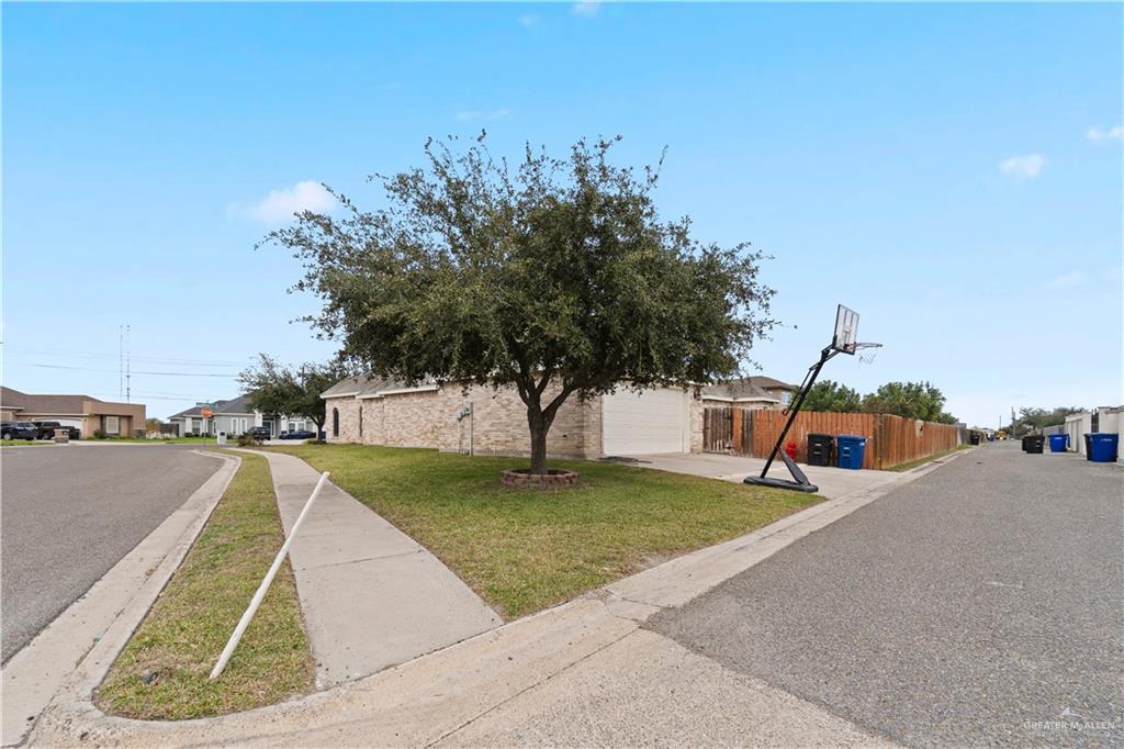 3213 Academy Avenue, Edinburg, Texas image 35