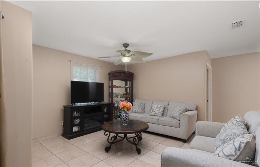 1823 St. Francis Avenue, Mission, Texas image 3