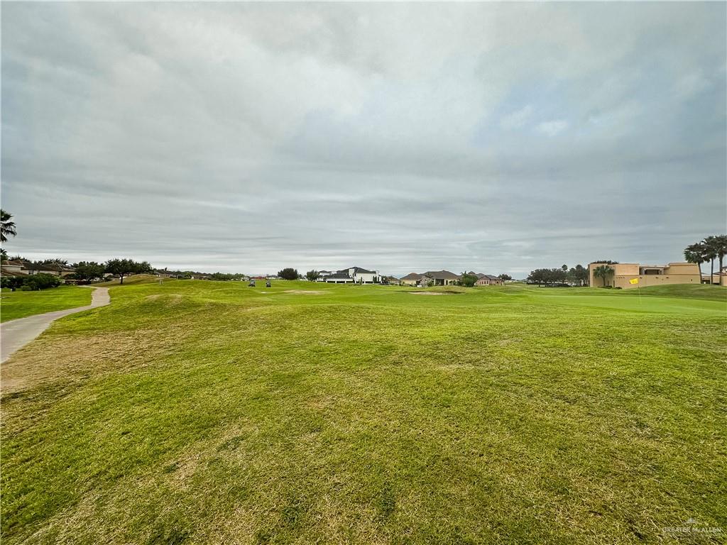 2221 Links Drive, Edinburg, Texas image 10