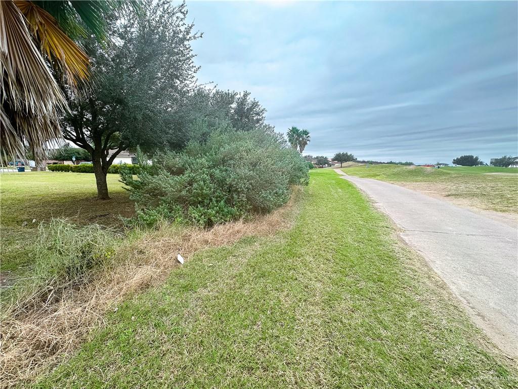 2221 Links Drive, Edinburg, Texas image 7