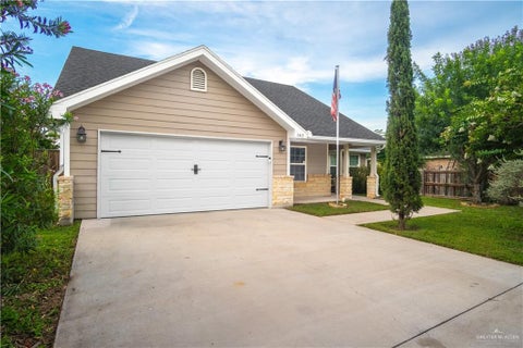 Homes For Rent - 1413 E Saint Francis Avenue<br/> Hidalgo County, Mission, TX 78573