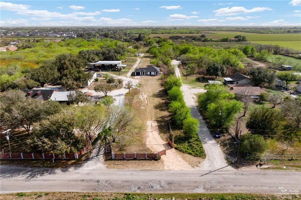 1045 Mile 11 Road, Weslaco, Texas image 17