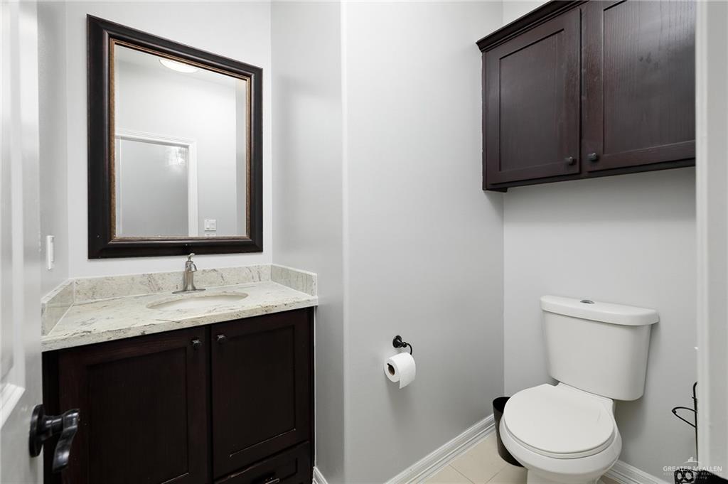 1405 Hummingbird Drive, Pharr, Texas image 13