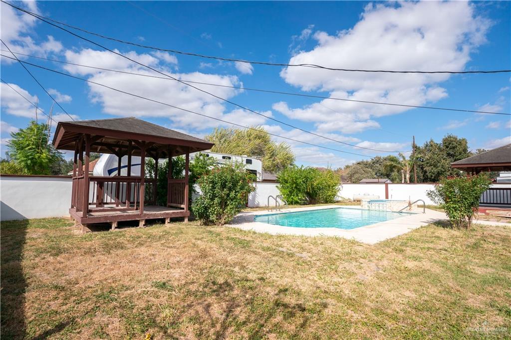 2432 Flushing Meadows Mdws, Weslaco, Texas image 7