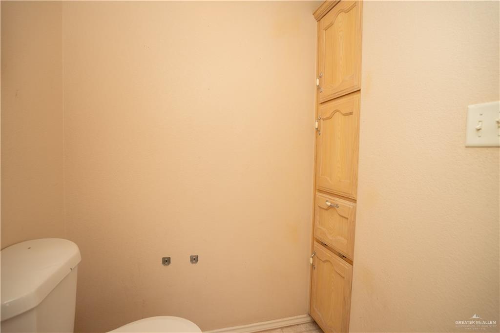 2432 Flushing Meadows Mdws, Weslaco, Texas image 20