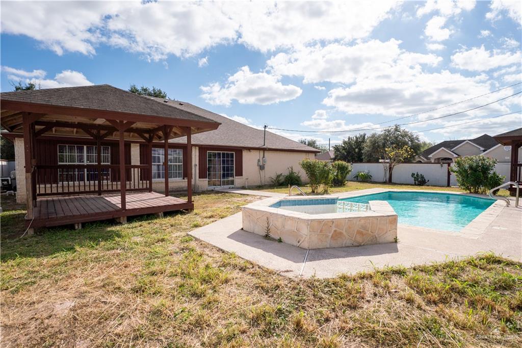 2432 Flushing Meadows Mdws, Weslaco, Texas image 5