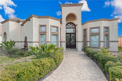 Photo of 800 E Balboa Avenue, McAllen, TX 78503 (MLS # 497772)