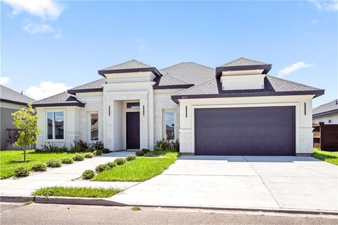 Homes For Sale - 3011 Silver Oak Avenue<br/> Hidalgo County, Mission, TX 78574
