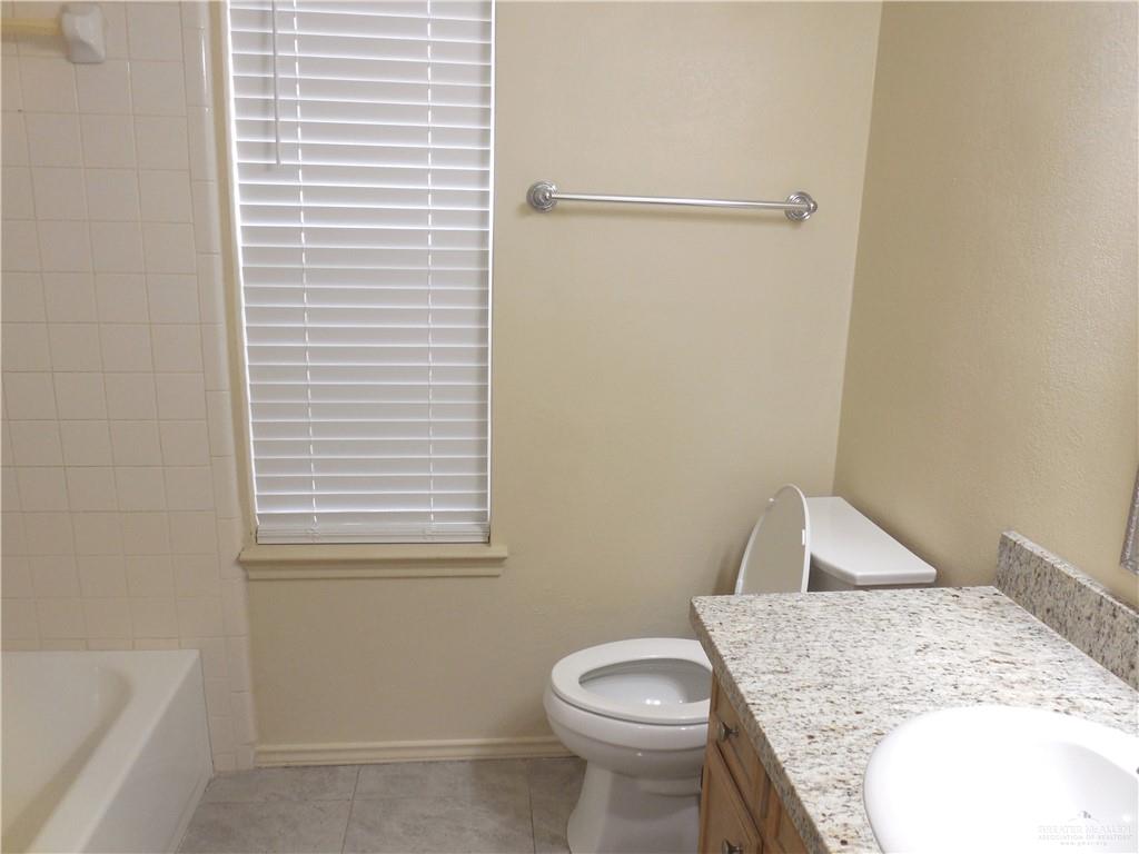 McAllen, Texas 78504, United States, 3 Bedrooms Bedrooms, ,2 BathroomsBathrooms,Residential,Active,77772