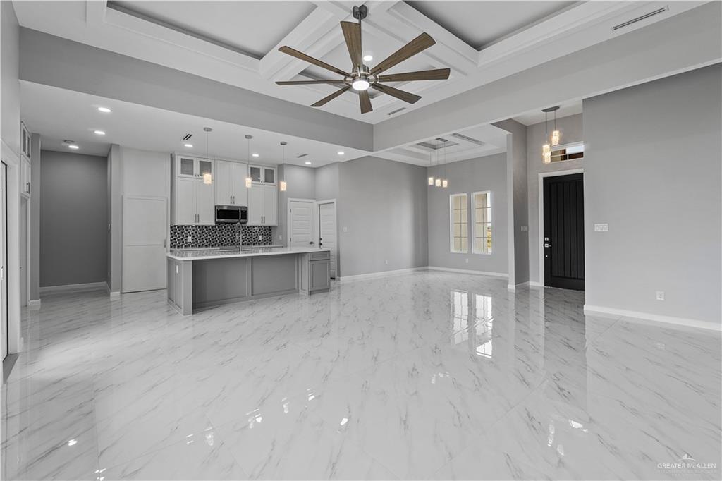 519 Oriole Drive, Los Fresnos, Texas image 16