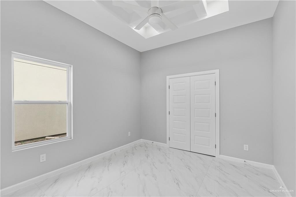 519 Oriole Drive, Los Fresnos, Texas image 8