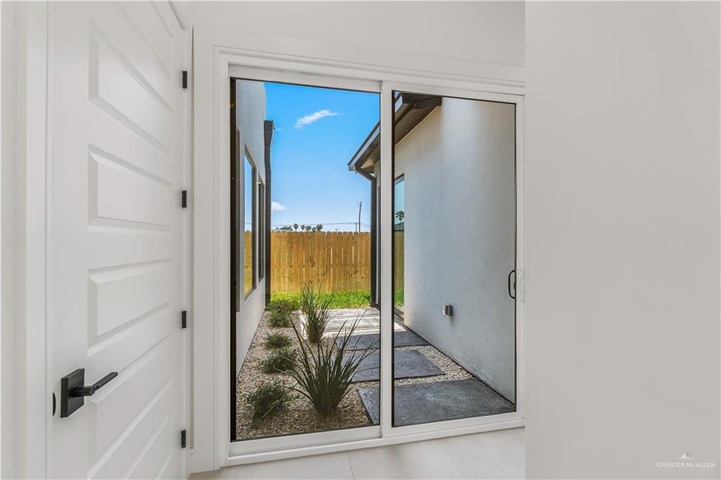 4916 N 26th Street, McAllen, Texas image 28
