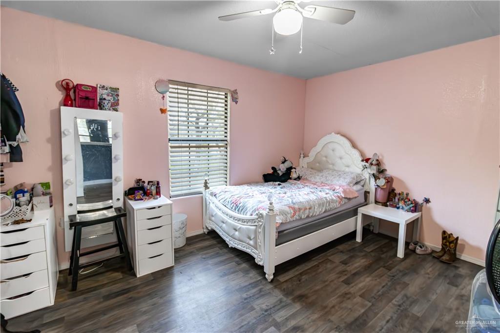 9817 Viznaga Drive, Edinburg, Texas image 11