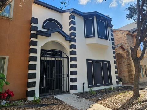 Townhouse For Sale - 6720 N 4th Street<br/> McAllen, TX 78504