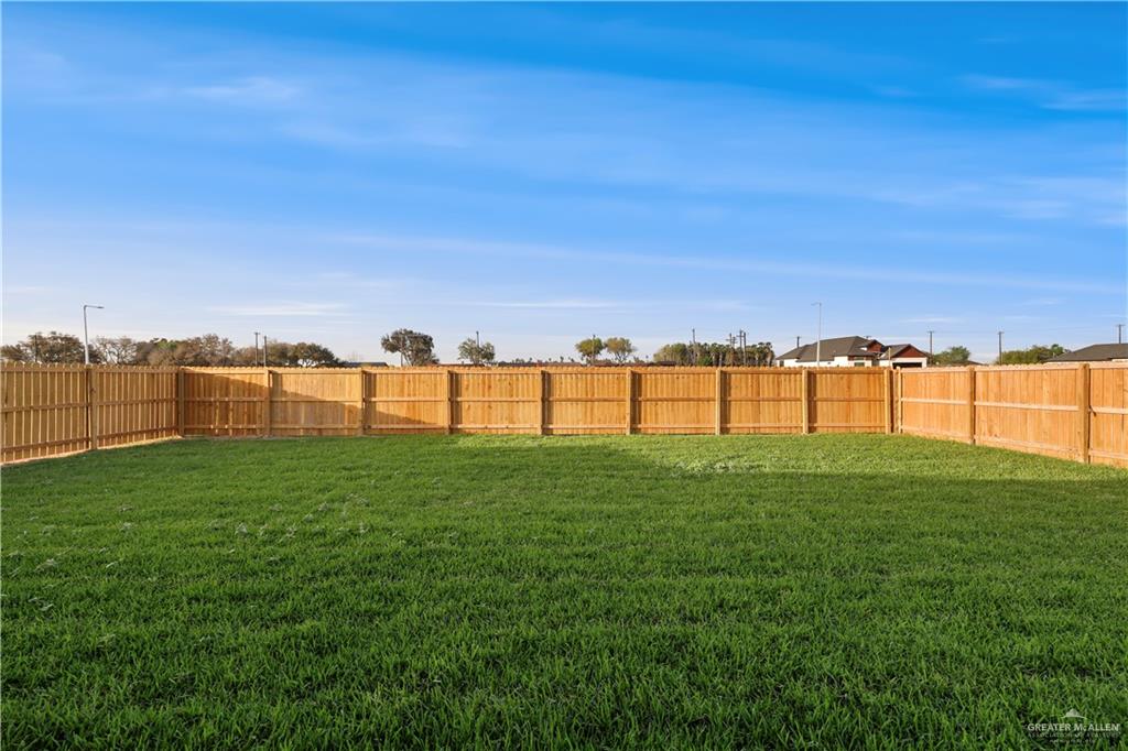 3824 Zenker Avenue, McAllen, Texas image 23