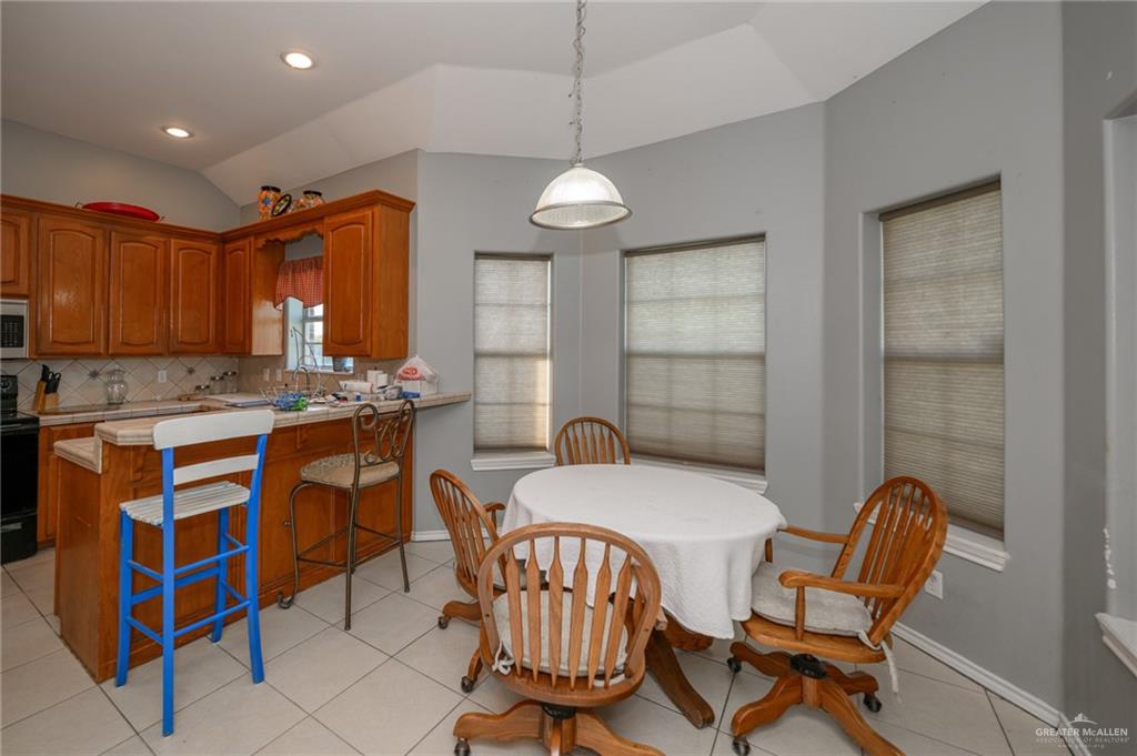 4300 Country Street, Edinburg, Texas image 7