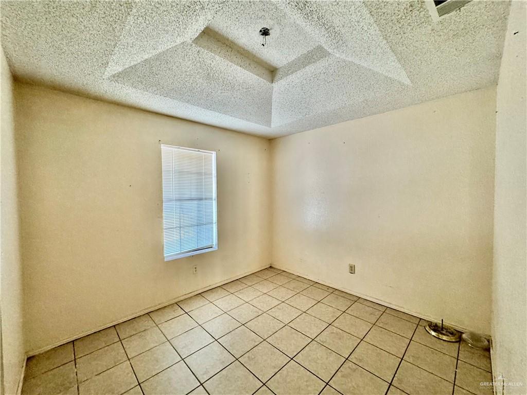 507 W La Quinta Drive, Pharr, Texas image 6