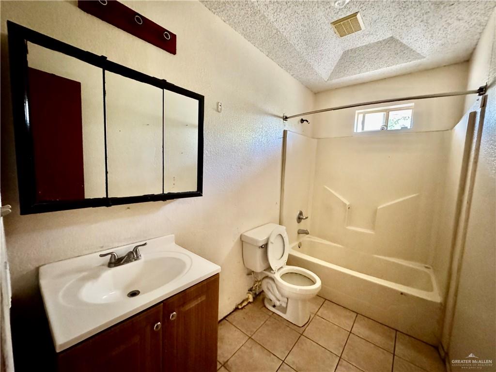507 W La Quinta Drive, Pharr, Texas image 9