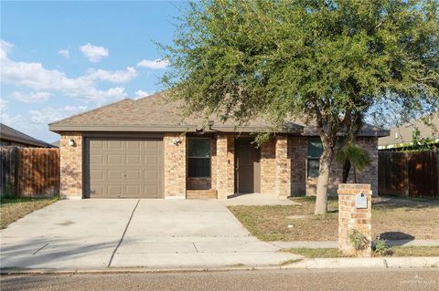 Photo of 5024 Heron Avenue, McAllen, TX 78504 (MLS # 491048)