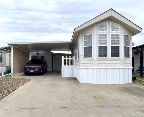 Mobile Home For Sale - 2509 E Bogey Drive<br/> Hidalgo County, Mission, TX 78572