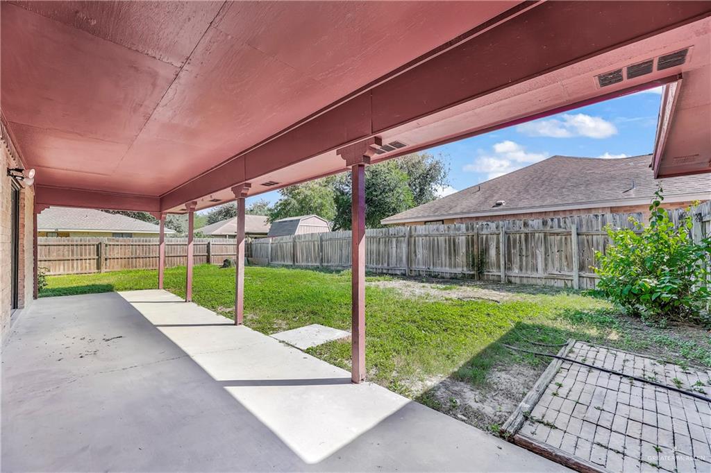 2112 Oriole Avenue, McAllen, Texas image 19