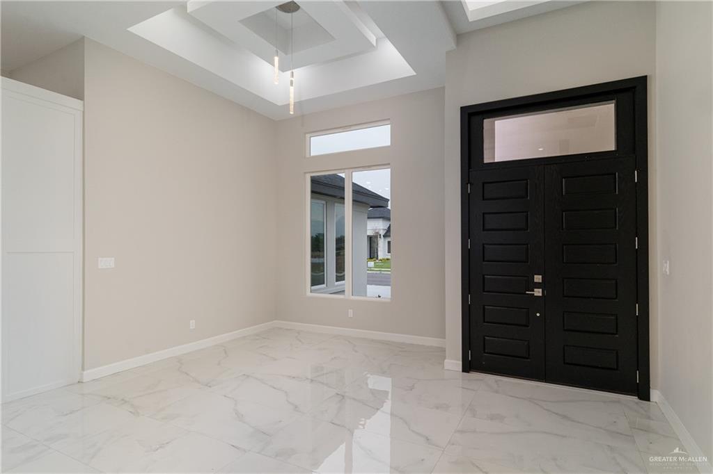 2812 Arboledas Drive, San Juan, Texas image 7