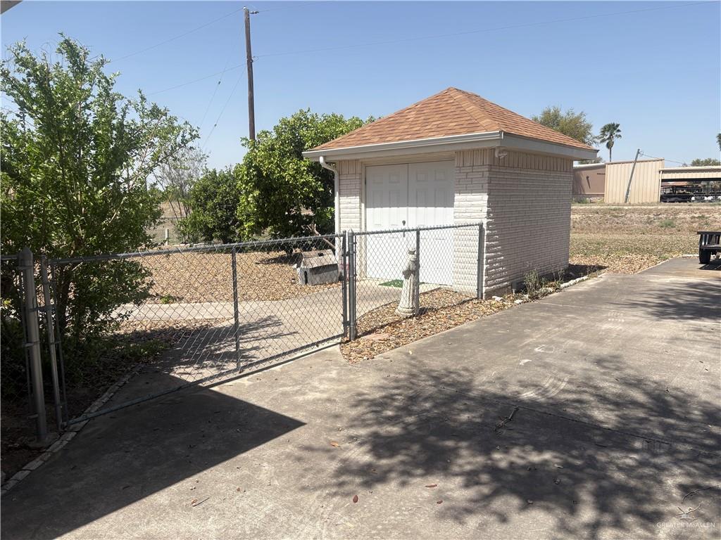 7412 Golf Drive, Mission, Texas image 36
