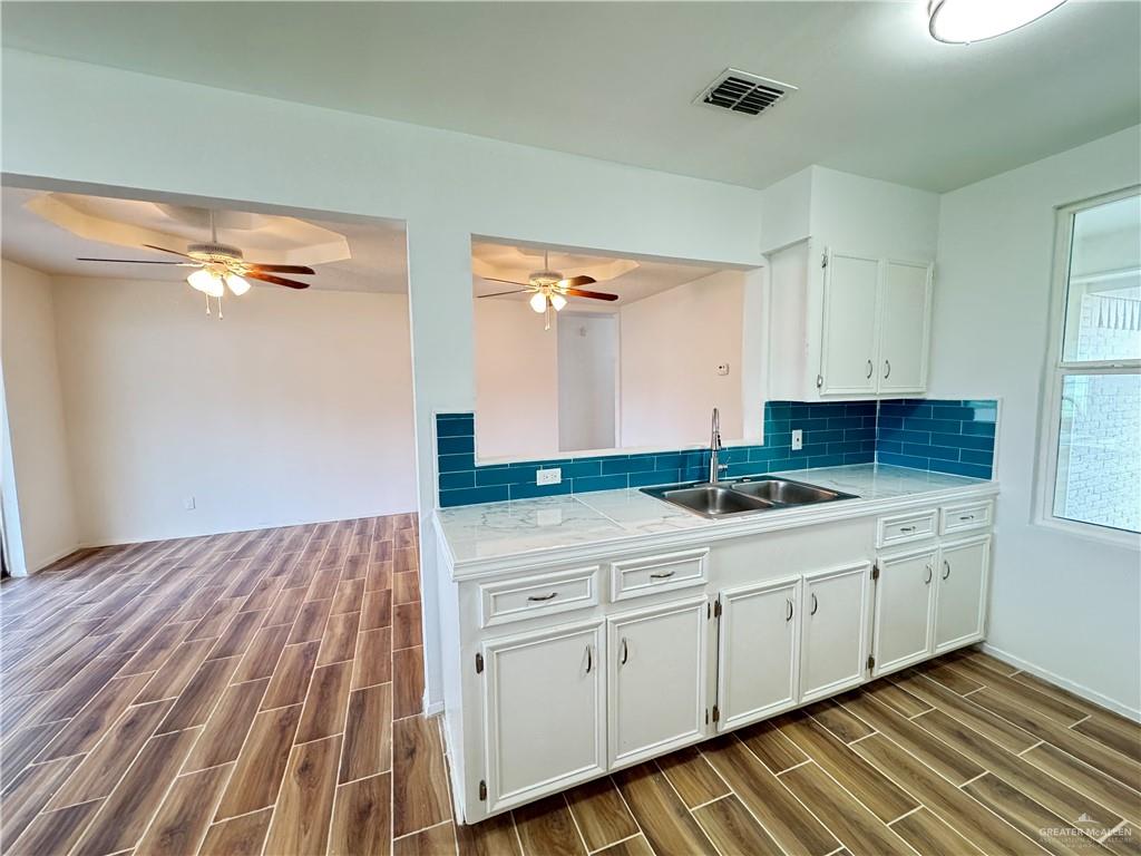 410 Delma Street, Weslaco, Texas image 8