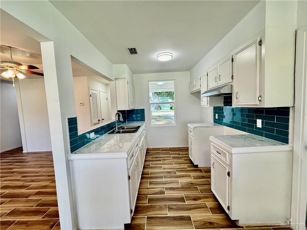 410 Delma Street, Weslaco, Texas image 10
