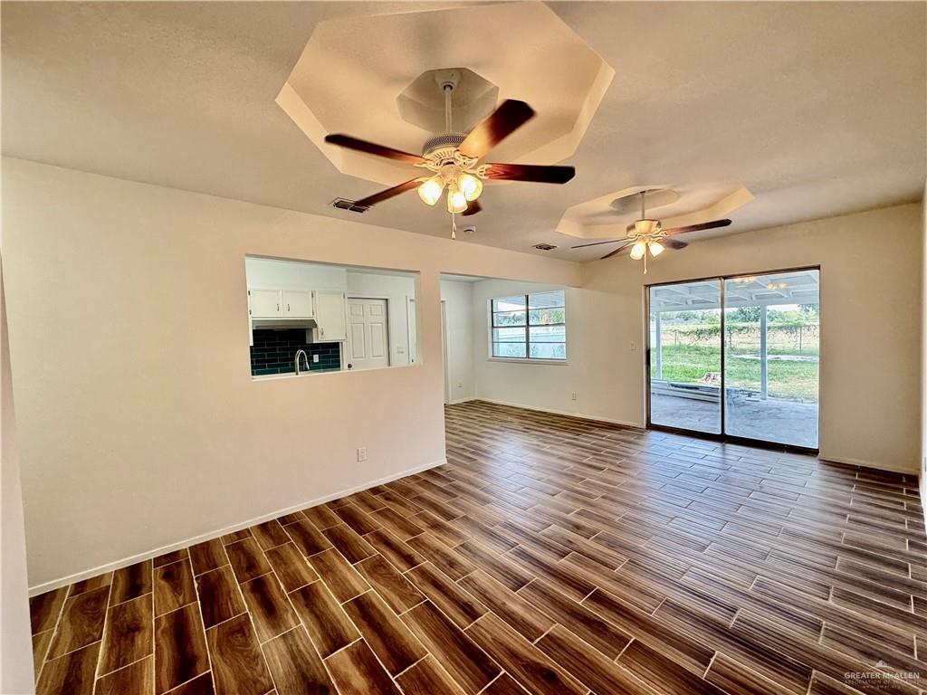 410 Delma Street, Weslaco, Texas image 4
