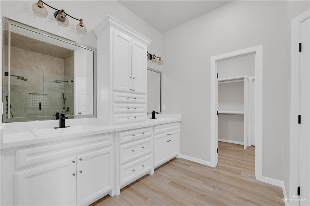 8007 N 48th Lane, McAllen, Texas image 19