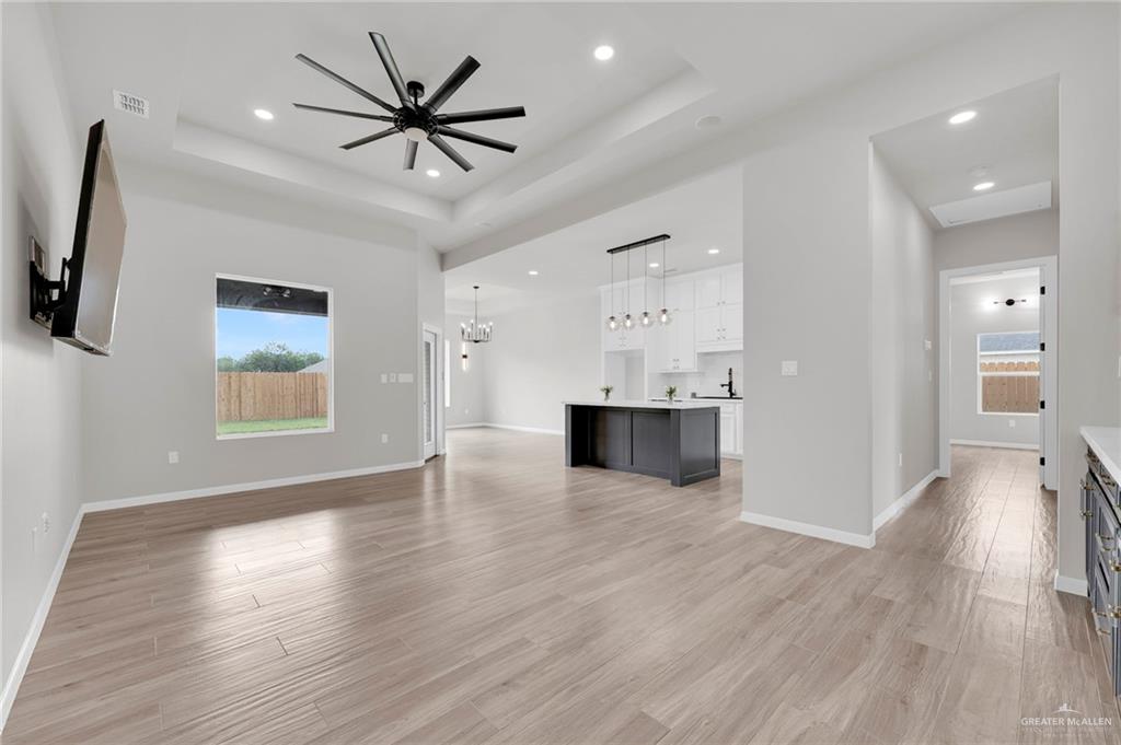 8007 N 48th Lane, McAllen, Texas image 12