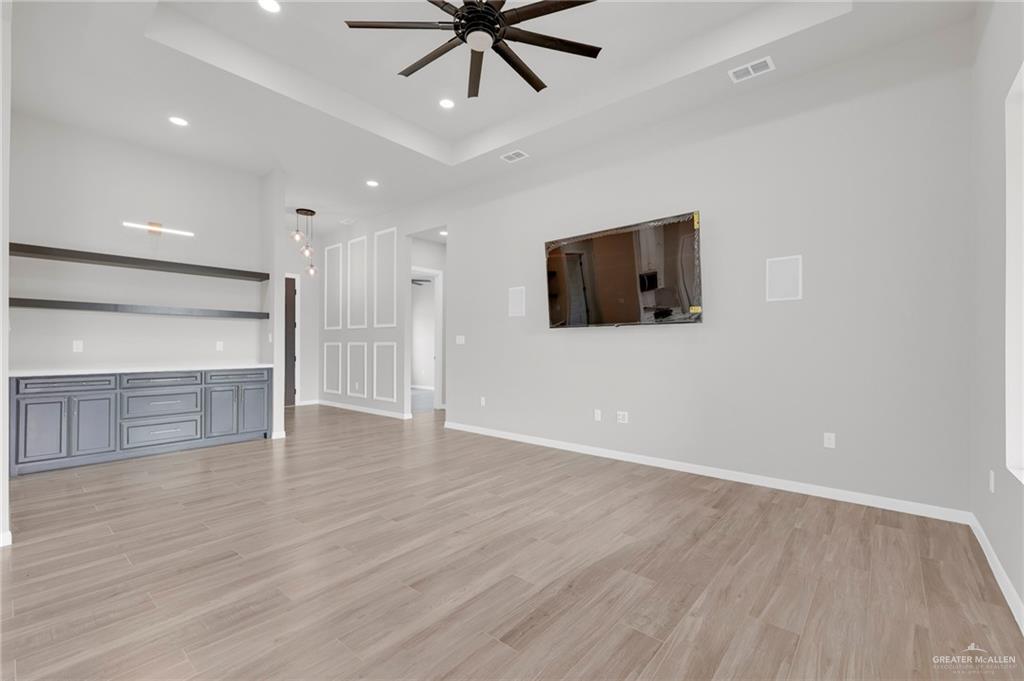 8007 N 48th Lane, McAllen, Texas image 11