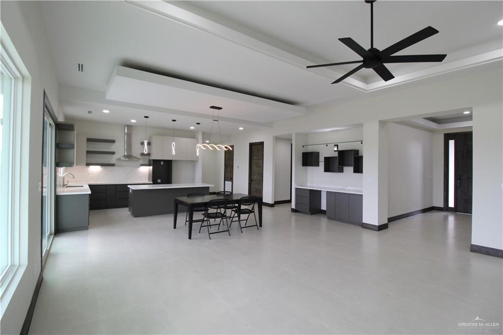1611 Oak Alley Drive, Mission, Texas image 3