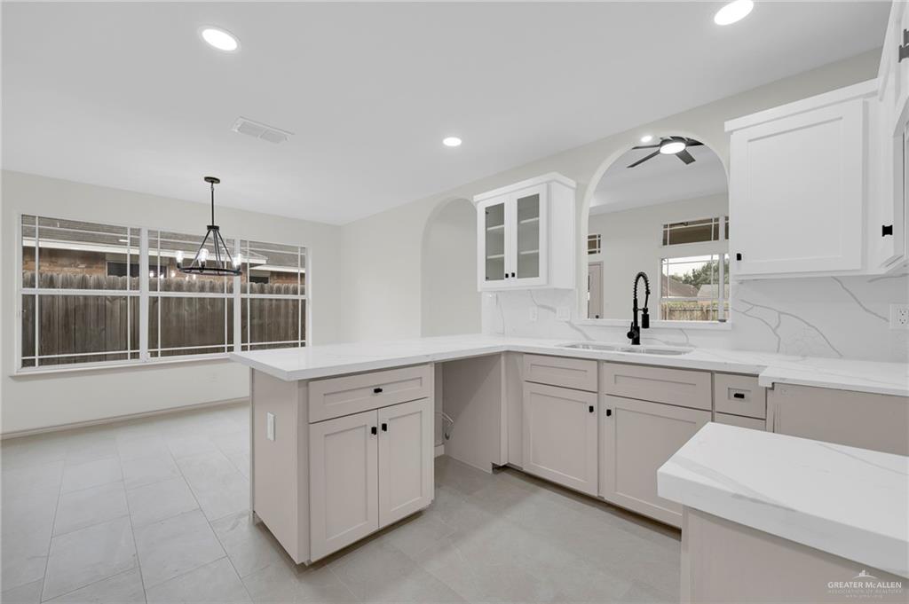 3621 Xenops Avenue, McAllen, Texas image 5